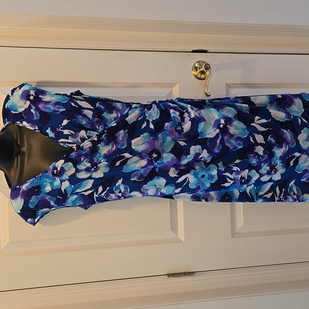 CHAPS Faux-Wrap Sheath Midi Dress L Floral Ruched Surplice Short Cap Sleeve Blue